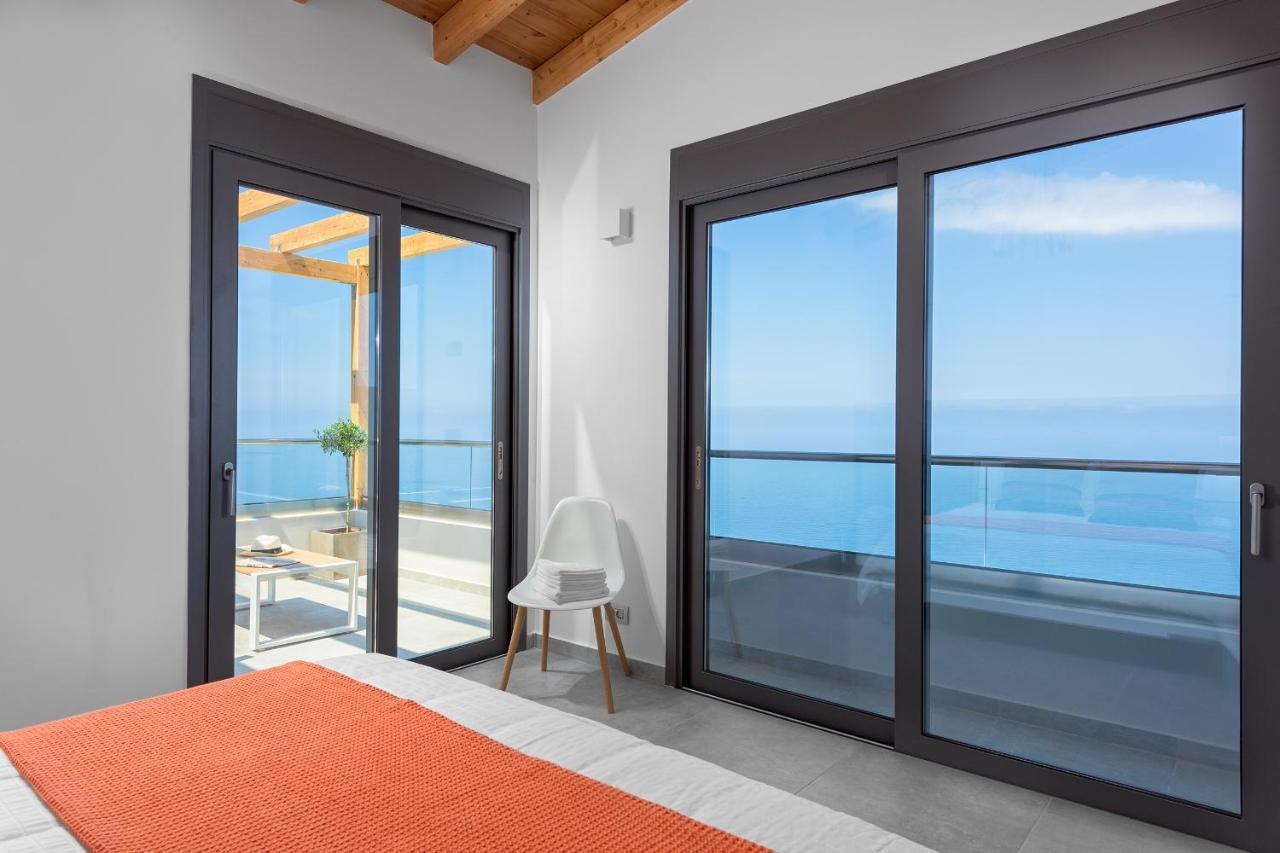 Kathisma Bay Villas - Luxury Villas - Villa Helios Kalamitsi  Exterior photo